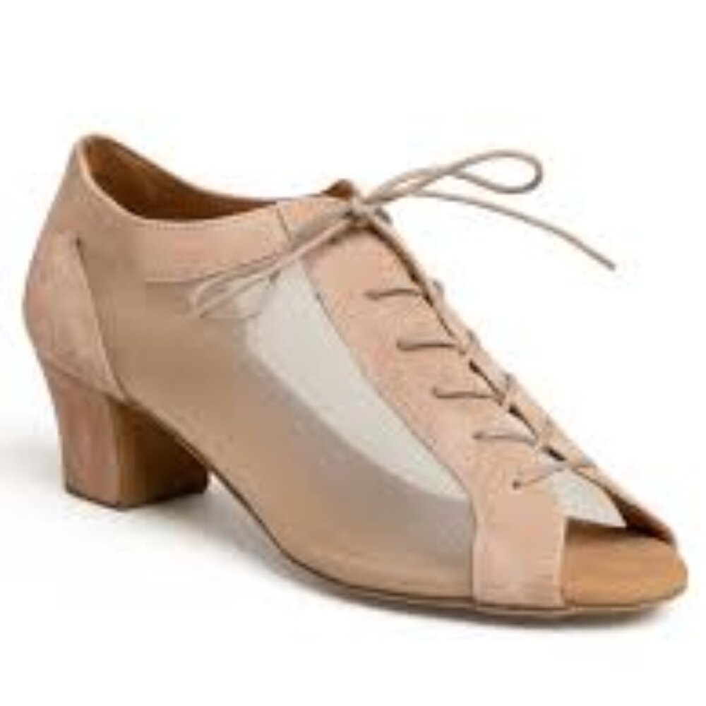 Capezio Beatrice 1.5" Ballroom Shoe Practice Shoe 9.5 Wide